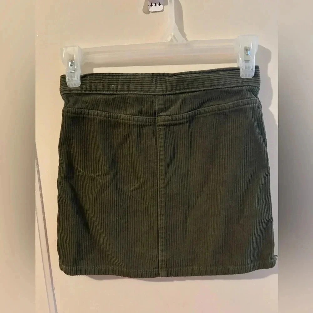 The Children's Place Girls Button Corduroy Skirt - Olive Vine in 6x/7​​​​​​​